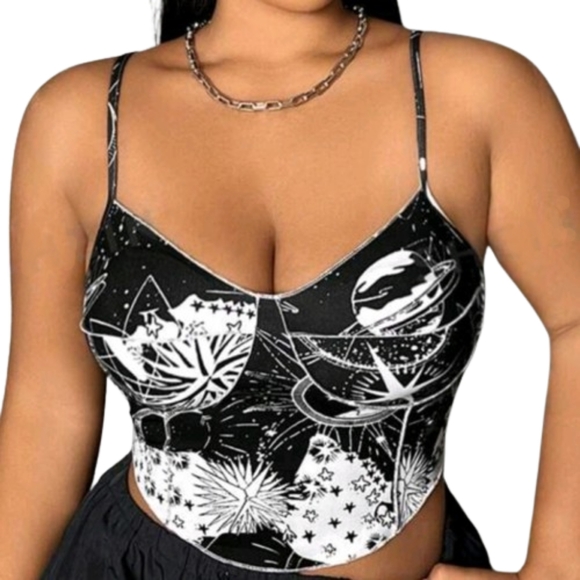FESTI VIBES ☆ BLACK &WHITE ☆ SOLAR SYSTEM PRINT ☆ CAMI ☆ 20w ☆ NWT - Picture 3 of 7